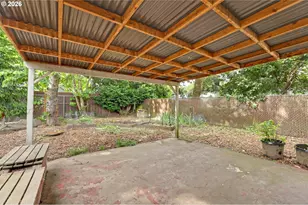 11720 SW 11th St, Beaverton, OR 97005 - Photo 21