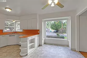 11720 SW 11th St, Beaverton, OR 97005 - Photo 9