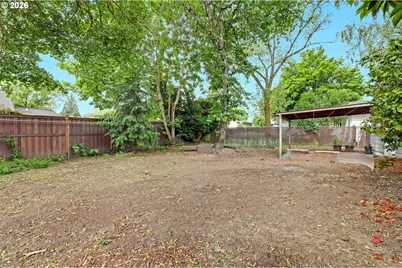 11720 SW 11th St, Beaverton, OR 97005 - Photo 23