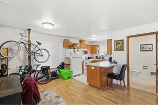 623 W 18th Ave, Eugene, OR 97402 - Photo 9