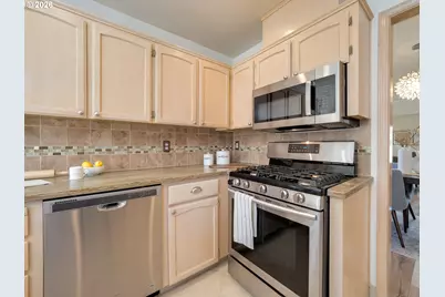 18283 SW Jann Dr, Beaverton, OR 97003 - Photo 31