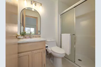 18283 SW Jann Dr, Beaverton, OR 97003 - Photo 45