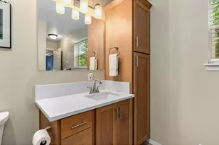 1218 Lincoln St, Hood River, OR 97031 - Photo 15