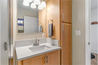 1218 Lincoln St, Hood River, OR 97031 - Photo 19