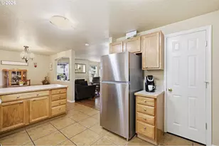 87973 Sherwood St, Veneta, OR 97487 - Photo 27