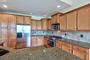 1327 37th Ave, Forest Grove, OR 97116 - Photo 9