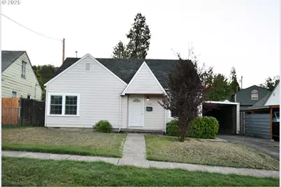 1731 SE Hamilton St, Roseburg, OR 97470 - Photo 1