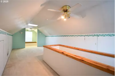 1731 SE Hamilton St, Roseburg, OR 97470 - Photo 17