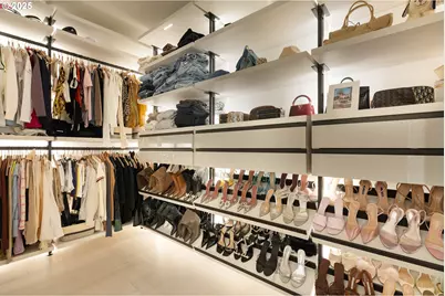 1075 NW Northrup St #2512, Portland, OR 97209 - Photo 15