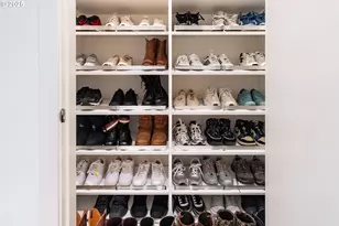 1075 NW Northrup St, Portland, OR 97209 - Photo 19