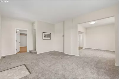 500 Cowlitz Way, Kelso, WA 98626 - Photo 5