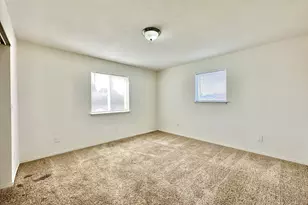 8421 SE Insley St, Portland, OR 97266 - Photo 17