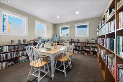 1000 N Holladay Dr #402, Seaside, OR 97138 - Photo 37