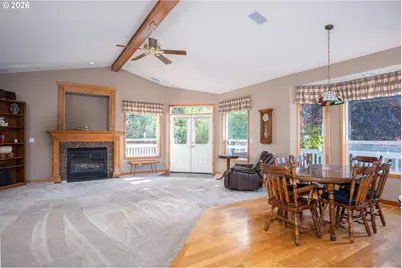 4206 SE Somewhere Dr, Milwaukie, OR 97222 - Photo 9