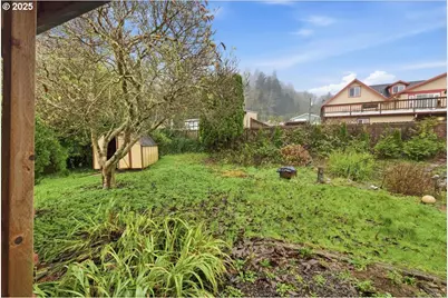 810 Acadia Ave, Garibaldi, OR 97118 - Photo 25