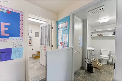 2125 Coburg Rd, Eugene, OR 97401 - Photo 15