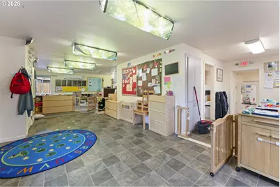 2125 Coburg Rd, Eugene, OR 97401 - Photo 23