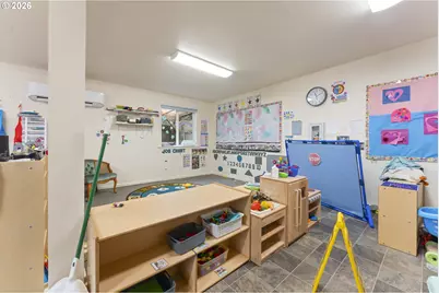 2125 Coburg Rd, Eugene, OR 97401 - Photo 29