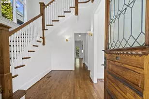 2467 NW Savier St, Portland, OR 97210 - Photo 3