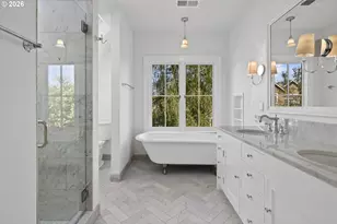 2467 NW Savier St, Portland, OR 97210 - Photo 15
