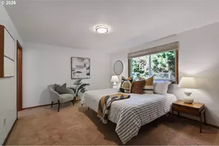 305 SE 84th Ave, Portland, OR 97216 - Photo 15