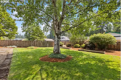 12840 SW Barberry Dr, Beaverton, OR 97008 - Photo 37
