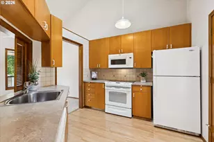 12840 SW Barberry Dr, Beaverton, OR 97008 - Photo 17