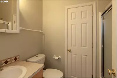 556 Forestview Dr, Hood River, OR 97031 - Photo 23