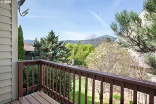 556 Forestview Dr, Hood River, OR 97031 - Photo 33