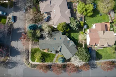 556 Forestview Dr, Hood River, OR 97031 - Photo 7