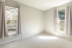 556 Forestview Dr, Hood River, OR 97031 - Photo 37