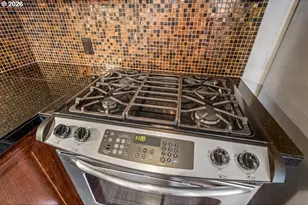 838 SE 38th Ave, Portland, OR 97214 - Photo 13