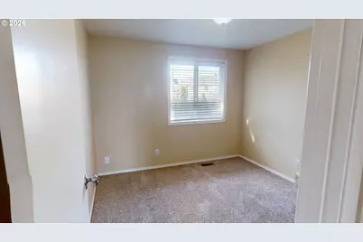 12521 SW 134th Ave, Portland, OR 97223 - Photo 21