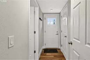 304 Warner St, Oregon City, OR 97045 - Photo 29