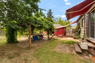 245 SE 108th Ave, Portland, OR 97216 - Photo 33