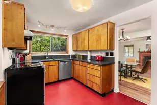 245 SE 108th Ave, Portland, OR 97216 - Photo 7