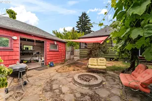 245 SE 108th Ave, Portland, OR 97216 - Photo 31