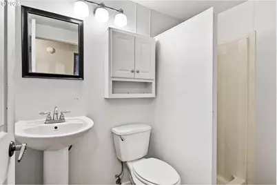 3826 Peppertree Dr, Eugene, OR 97402 - Photo 29