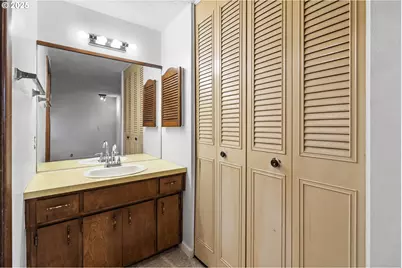 3826 Peppertree Dr, Eugene, OR 97402 - Photo 21