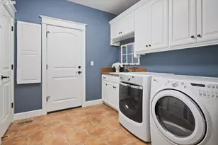 902 NE 47th Ave, Hillsboro, OR 97124 - Photo 23