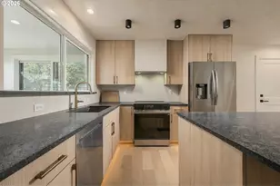 14901 SE Lee Ave, Milwaukie, OR 97267 - Photo 23