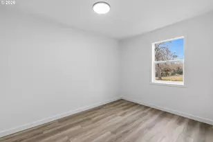 1730 12th Ave, Albany, OR 97321 - Photo 5