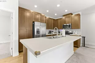 18400 SW Sugarloaf Ln, Beaverton, OR 97007 - Photo 7