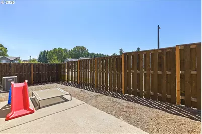 18400 SW Sugarloaf Ln, Beaverton, OR 97007 - Photo 17