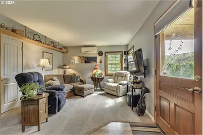 12075 SW 9th St, Beaverton, OR 97005 - Photo 7