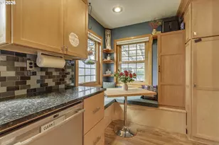 12075 SW 9th St, Beaverton, OR 97005 - Photo 15
