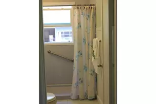 7131 NE Roselawn St, Portland, OR 97218 - Photo 13