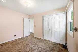 7131 NE Roselawn St, Portland, OR 97218 - Photo 11