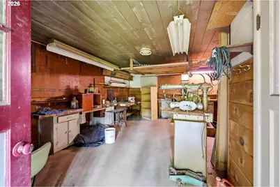 7131 NE Roselawn St, Portland, OR 97218 - Photo 25