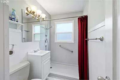 7131 NE Roselawn St, Portland, OR 97218 - Photo 13